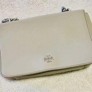Tory Burch Pebbled Leather Crossbody in Grey Taupe